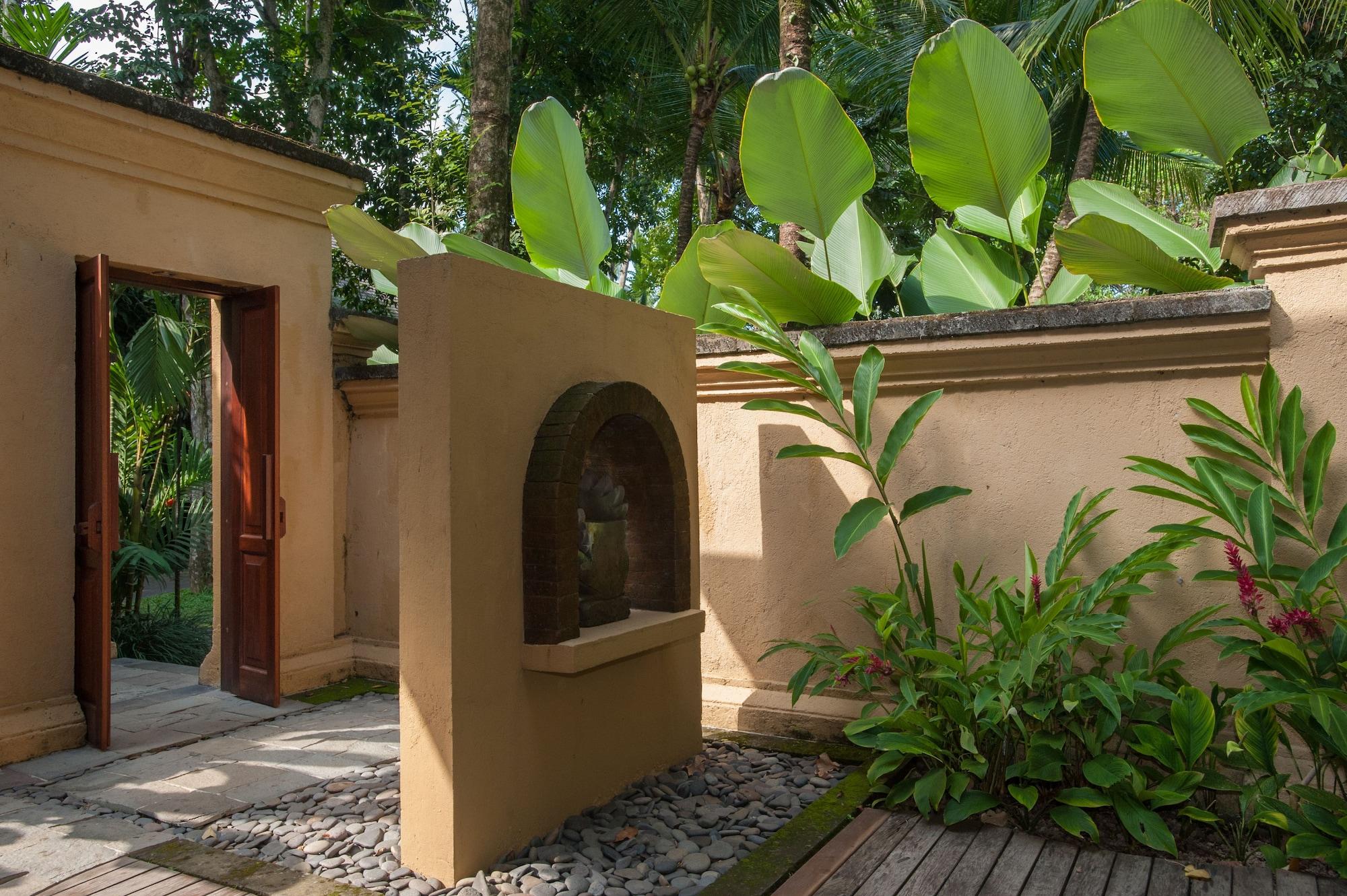 Komaneka At Tanggayuda Ubud Exterior foto